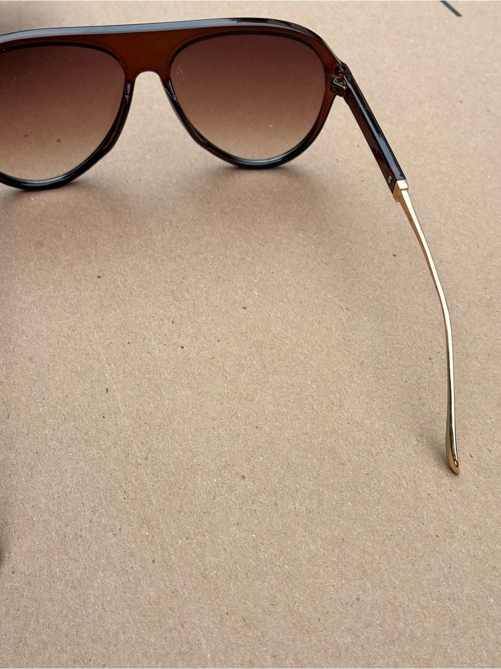 Women’s Brown Gradient Aviator Sunglasses - Picture 2 of 2